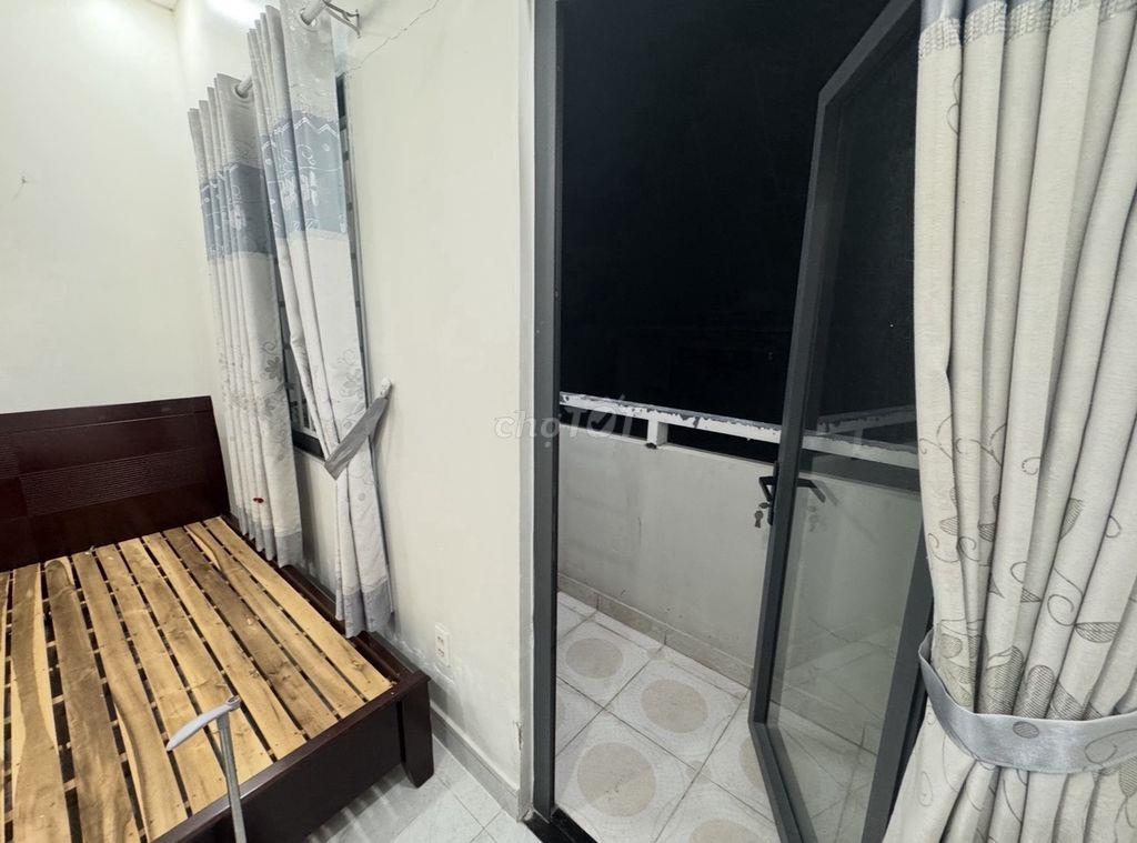 Cho thuê phòng trong nhà nguyên căn p4 q8