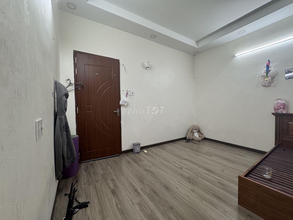 Cho thuê phòng trong nhà nguyên căn Tám danh quận 8