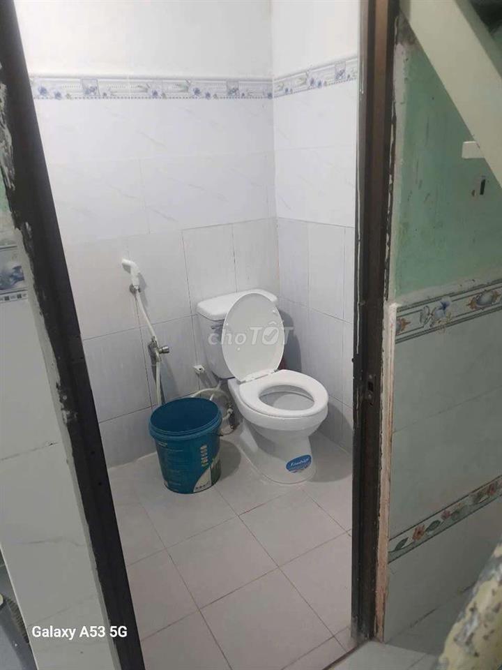 nhà  cho  thuê  nguyên  căn  