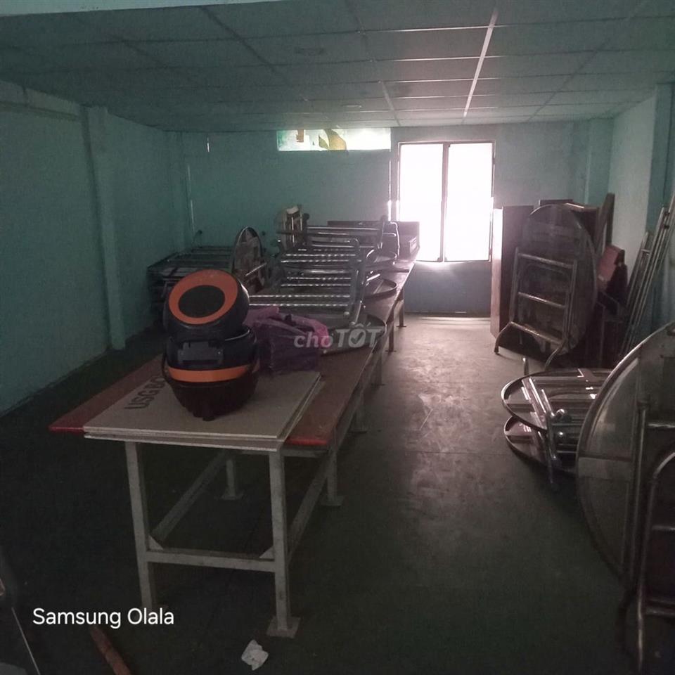 Nhà gần chợ giá rẻ nhất khu vực