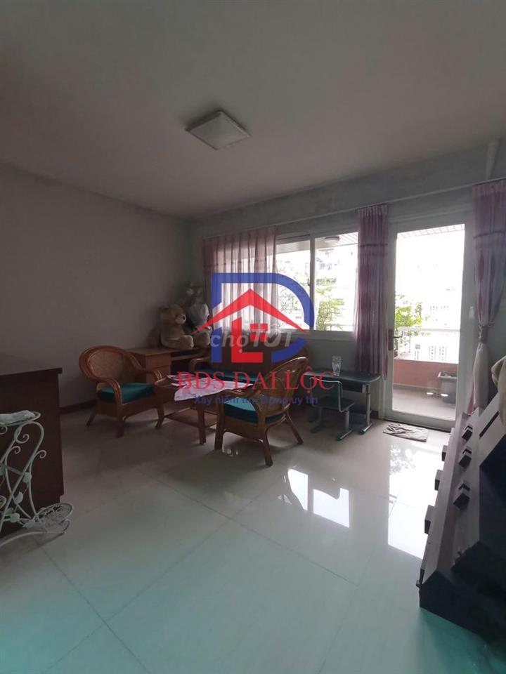 Nhà Nguyên Căn MT Giải Phóng_ 6x20m_ Trệt 3 Lầu_ Sẵn Máy Lạnh.