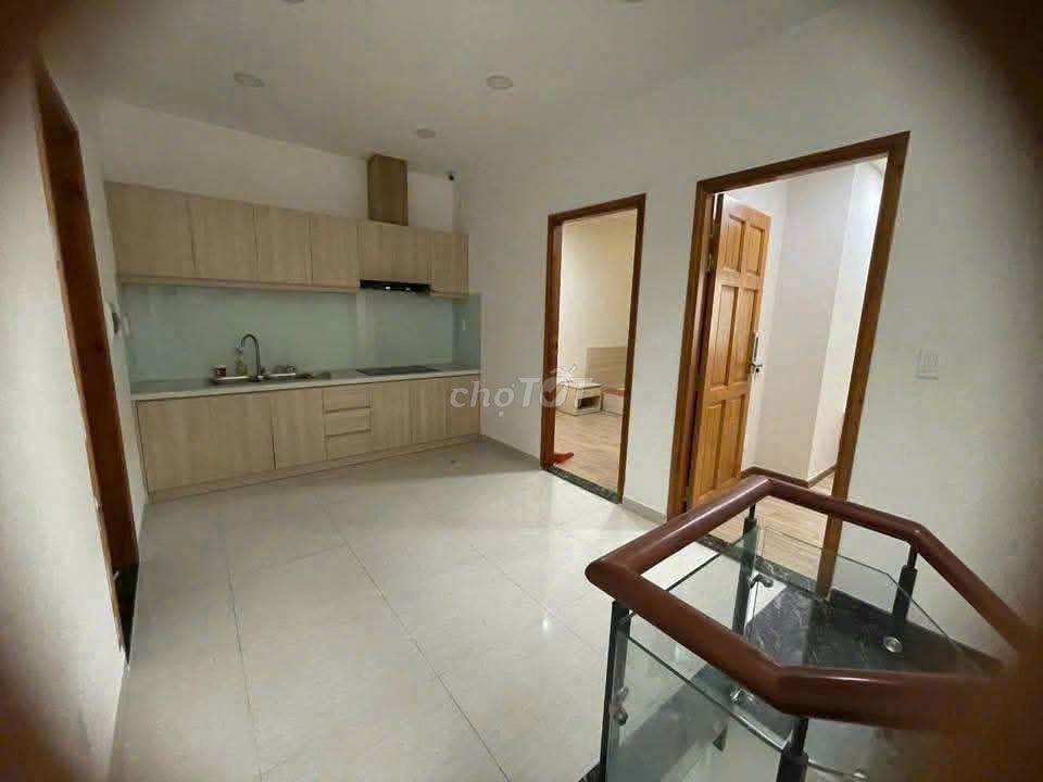🏘️  NHÀ RỘNG_MT NGUYỄN MINH HOÀNG_KHU VP K300_7x20m_TRỆT 3 LẦU
