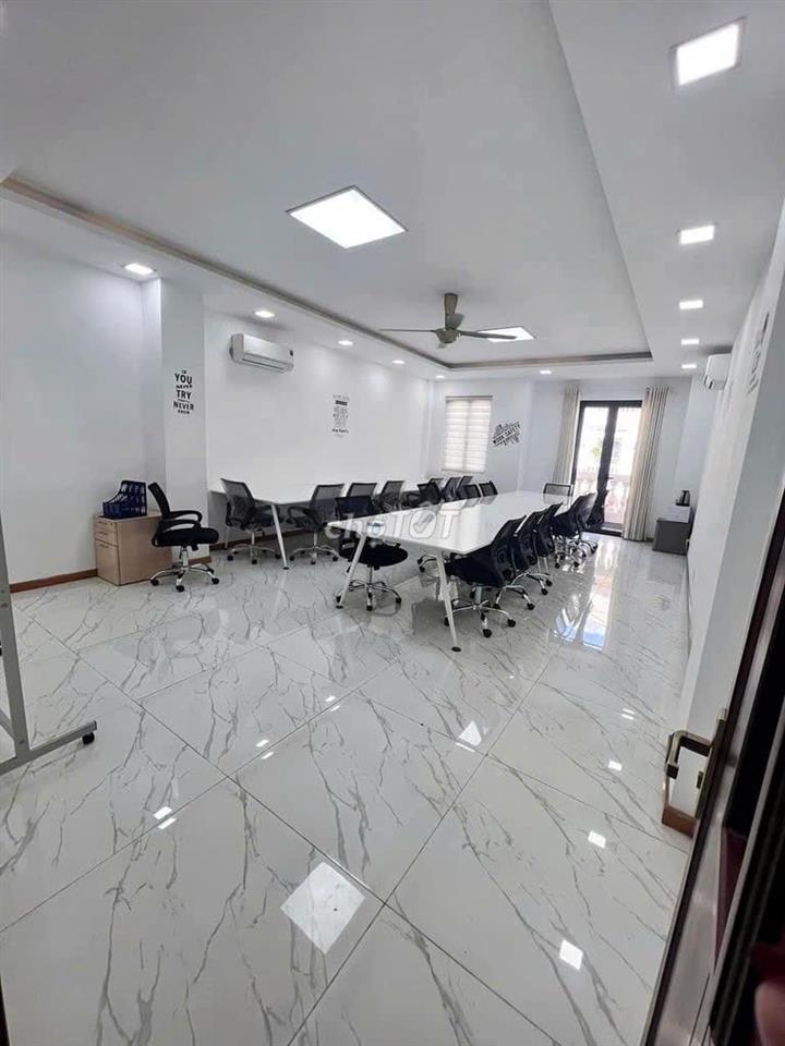 🙋 CHO THUÊ NHÀ MT C18_KHU K300_6x20m_HẦM TRỆT 4 LẦU, THANG MÁY.