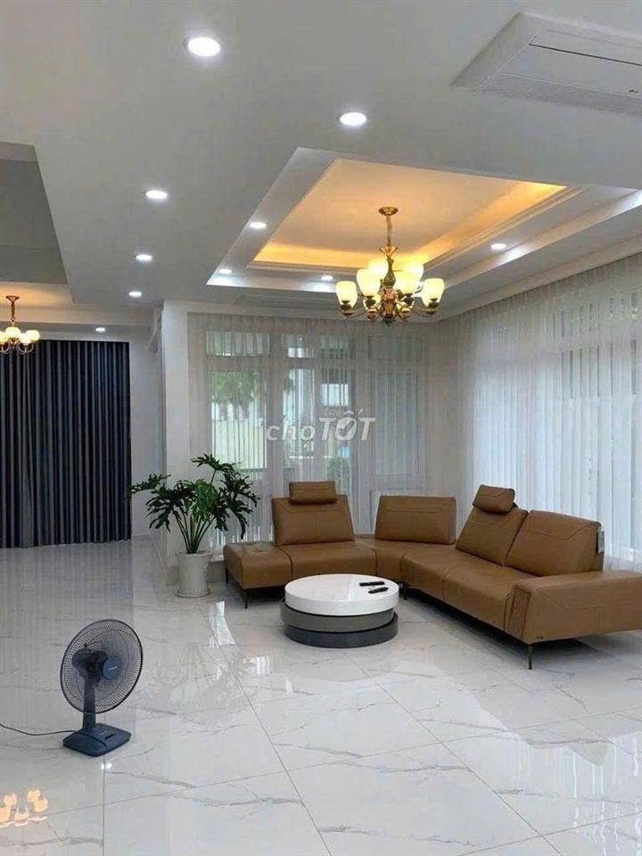 🏘️🏘️🏘️  Biệt Thự Cho Thuê Khu K300_10x20m, Hầm Trệt 3 Lầu.