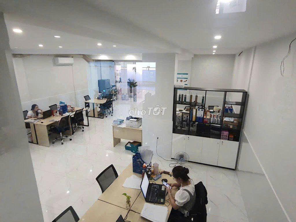 🌳 CHO THUÊ BIỆT THỰ MT ĐƯỜNG A4_KHU K300_10x20m_TRỆT 2 LẦU SÂN THƯỢNG.