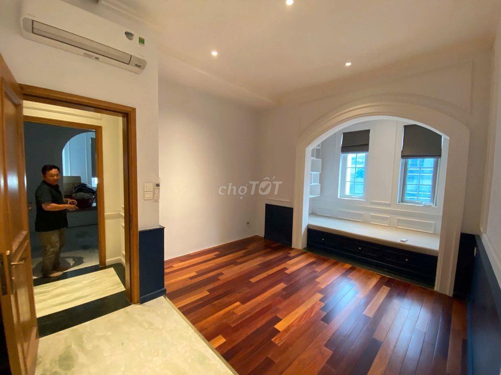 🏡 Biệt Thự Cho Thuê HXH Nguyễn Minh Hoàng_8x20m, Hầm Nổi Trệt 3 Lầu.
