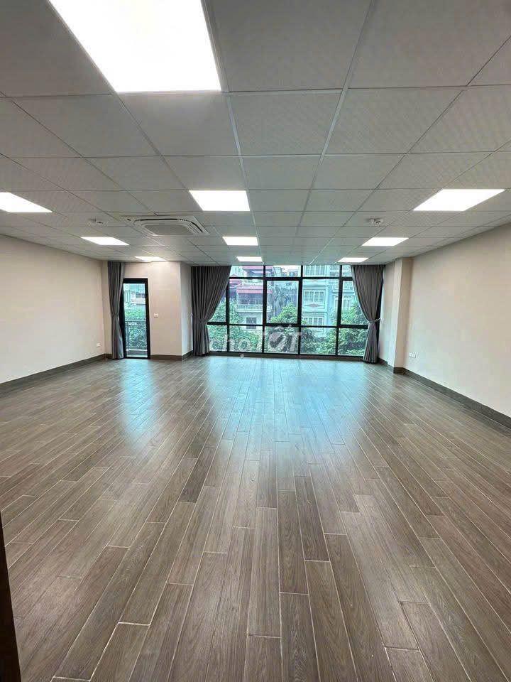 🏡  Nhà Nguyên Căn Hẻm Lớn Hoàng Hoa Thám_P13_7x18m_Trệt 3 Lầu_Mới Đẹp