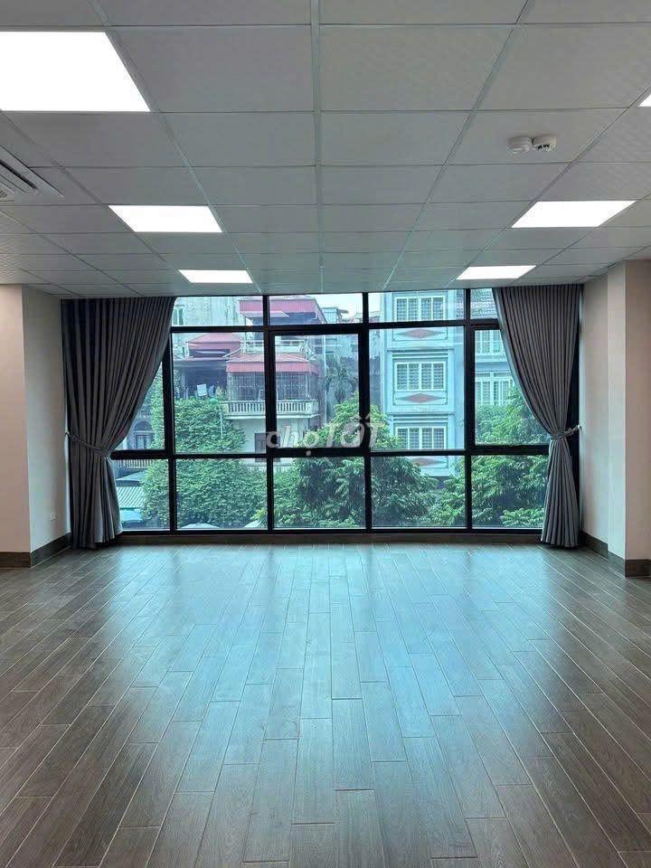 🏡  Nhà Nguyên Căn Hẻm Lớn Hoàng Hoa Thám_P13_7x18m_Trệt 3 Lầu_Mới Đẹp