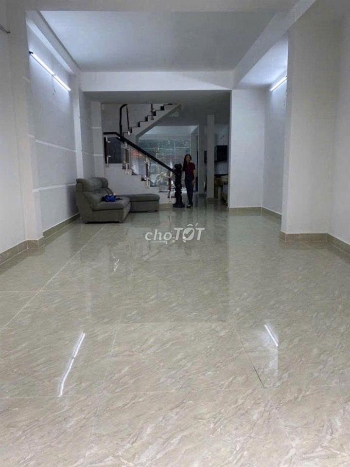 💯 💯  HXH Bàu Cát 1_6,2x18m_Trệt 3 Lầu_Nhà Mới Ốp Kính Hiện Đại 