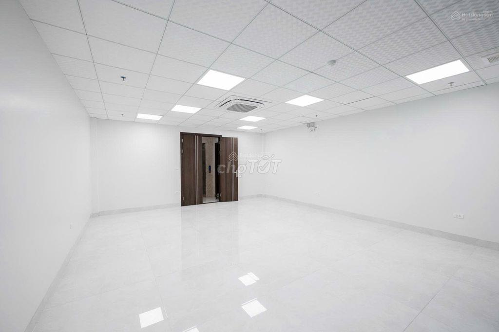 🎉🎉🎉 Cho Thuê Nhà MT Thăng Long, P4_6x22m, Hầm Trệt 4 Lầu, Thang Máy.