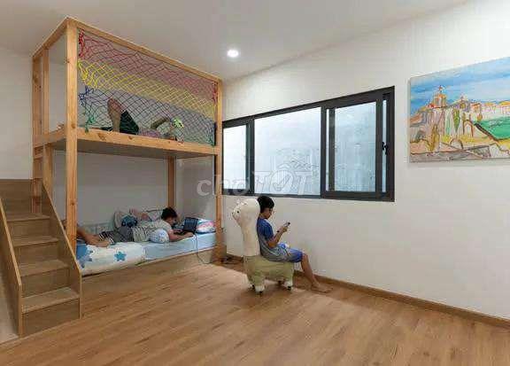 BÁN NHÀ 81M2 RẤT ĐẸP TẠI HÓC MÔN