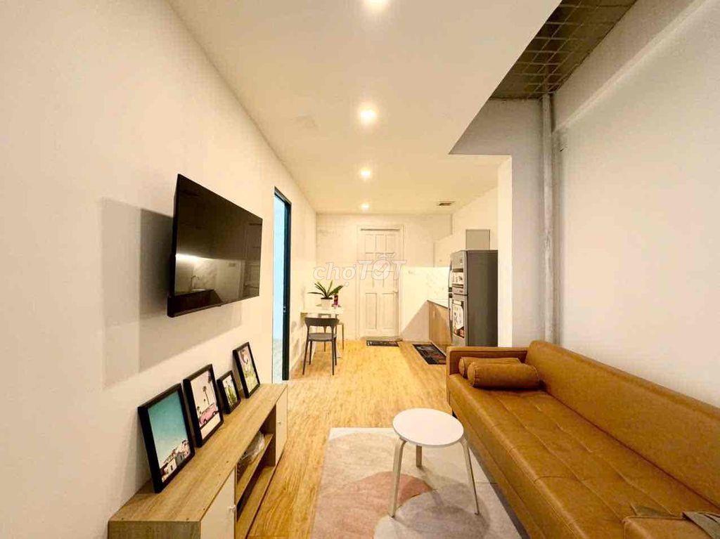 Căn hộ 2PN 1 phòng khách Bạch Đằng, gần sân bay Tân Sơn Nhất