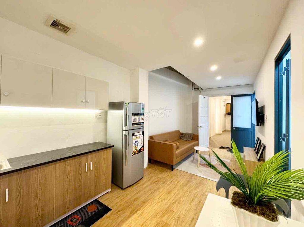 Căn hộ 2PN 1 phòng khách Bạch Đằng, gần sân bay Tân Sơn Nhất