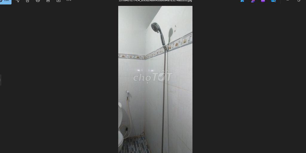 Chỉ 2,2 triệu ( sẵn máy lạnh + máy giặt ) P Tây THạnh