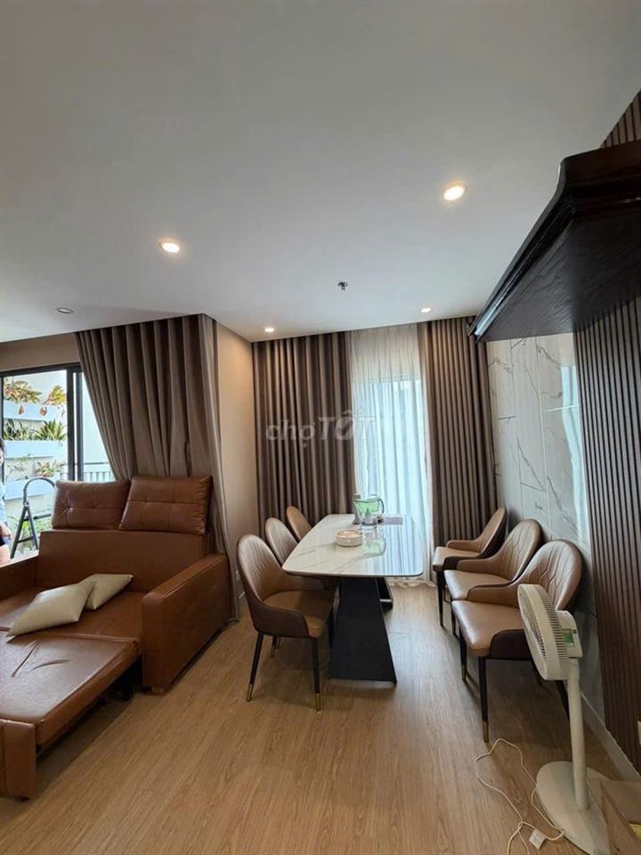Cho thuê căn hộ vinhomes grand park toà s801 2 PN+