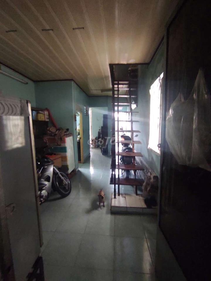 Nhà hẻm 57 đường 18 hướng đông