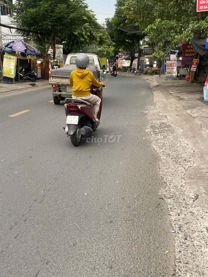 Cho thuê Mặt Bằng Kinh doanh, 8.5 x 25m, Dĩ an - đường 2 chiều