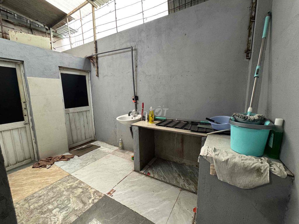 Cho thuê mặt bằng kd gần ngã ba Ngô Chí Quốc