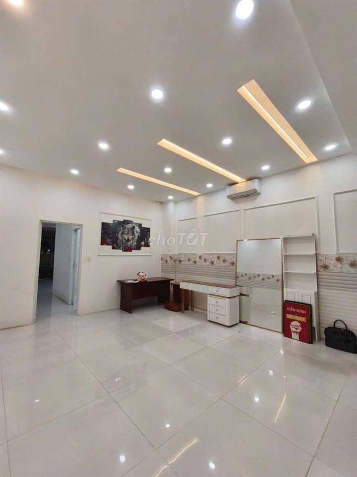 CHO THUÊ MẶT BẰNG 2 MẶT TIỀN  LA ASTORIA , BÌNH TRƯNG TÂY Q2 || 105M2
