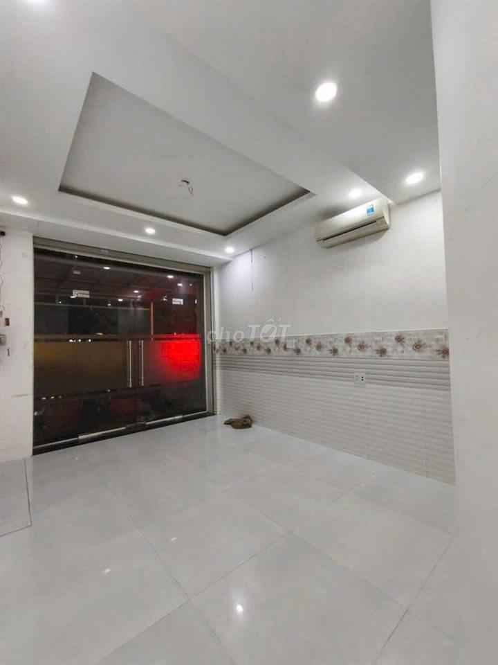 CHO THUÊ MẶT BẰNG 2 MẶT TIỀN  LA ASTORIA , BÌNH TRƯNG TÂY Q2 || 105M2