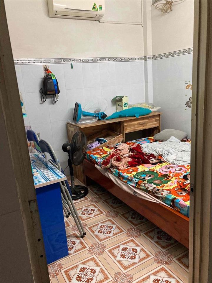 BÁN NHÀ MẶT TIỀN NGUYỄN XIỂN SÁT VINHOMES