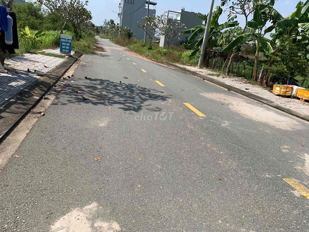 Chính chủ kẹt tiền bán lỗ đất 70m2 đảo kim cương quận 9