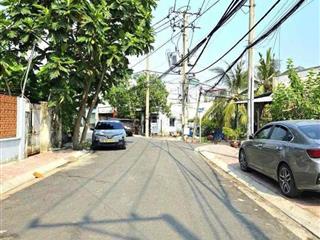 Chính chủ cần tiền nhượng lại lô đất Long Trường đã có Sổ