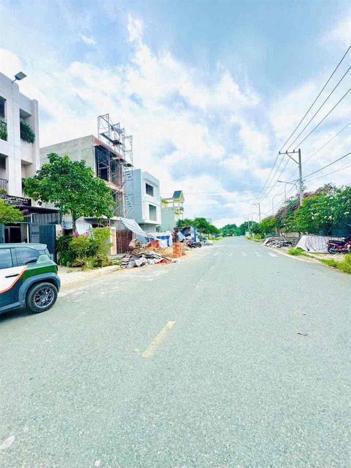 Chính Chủ cắt lỗ 600tr bán nhanh đất mặt tiền 20m đảo kim cương quận 9
