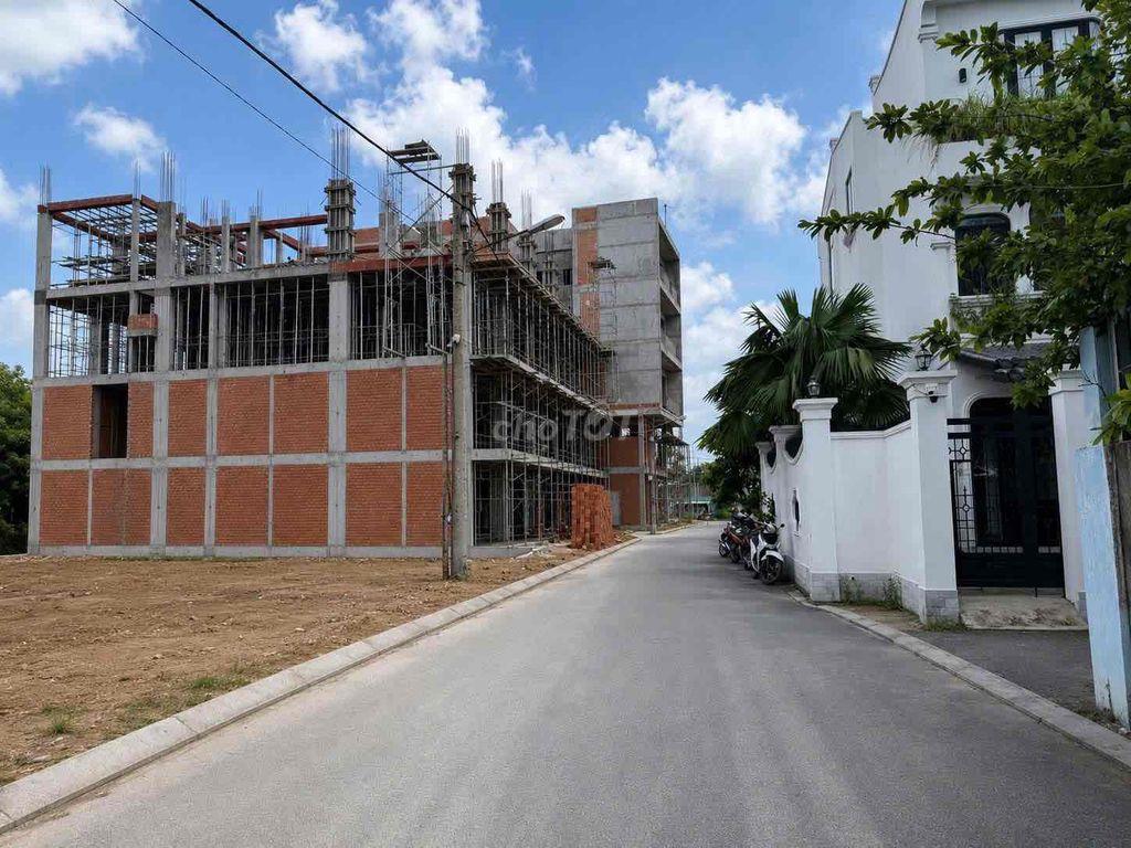 CHÍNH CHỦ CHUYỂN NHƯỢNG LÔ ĐẤT 2 THỬA LIỀN KỀ P.LONG TRƯỜNG