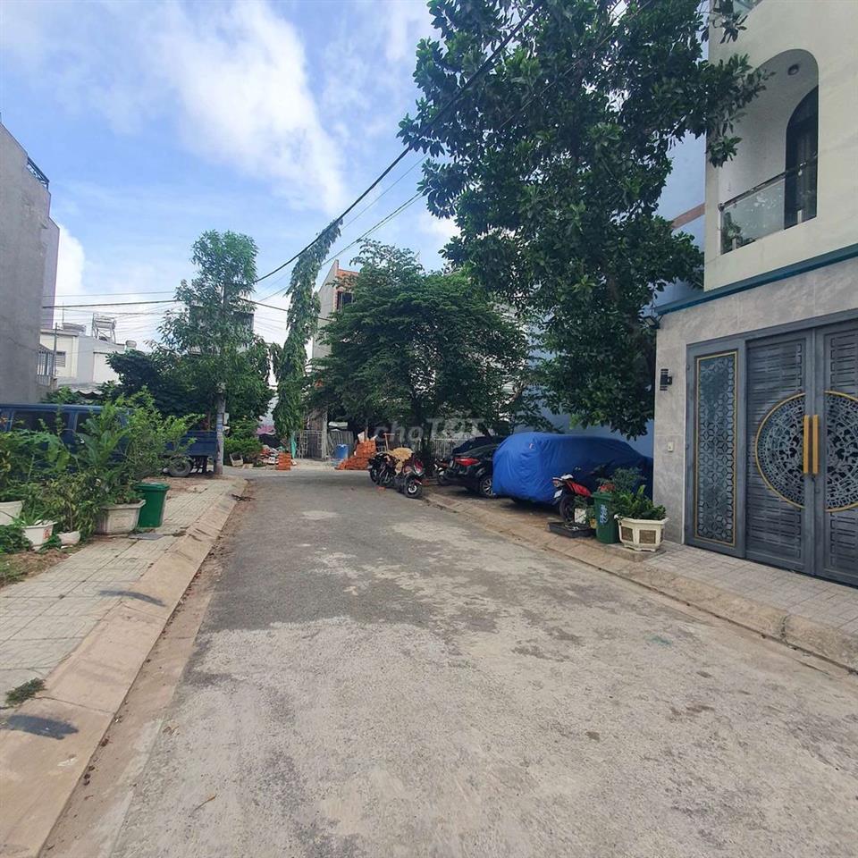 Bán gấp lô đất hẻm 7M ngay gần đường Vành đai 2