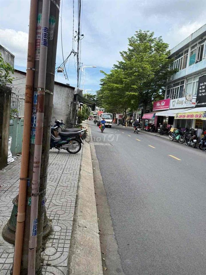 Bán 888m2 đất cạnh tiểu học Nguyễn Văn Trỗi, Q2