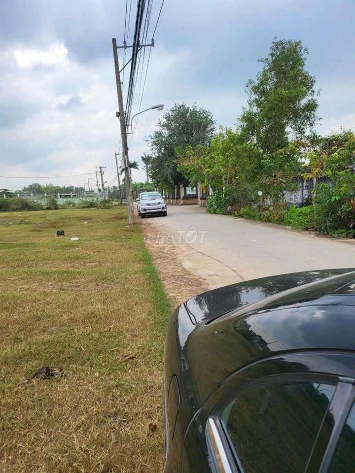 SIÊU PHẨM MẶT TIỀN 2000M² (30X65)  THỔ CƯ NGAY KDC LÀNG ĐẠI HỌC MỚI