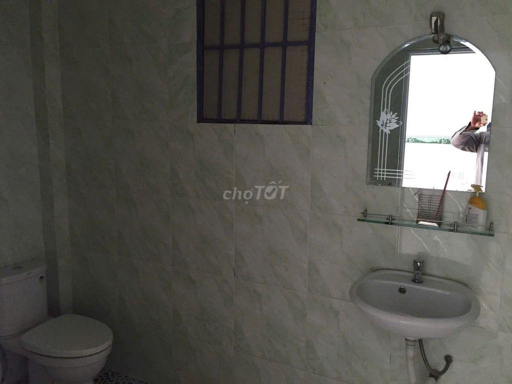Nhà sân vườn  97m gân chợ Hiệp binh
