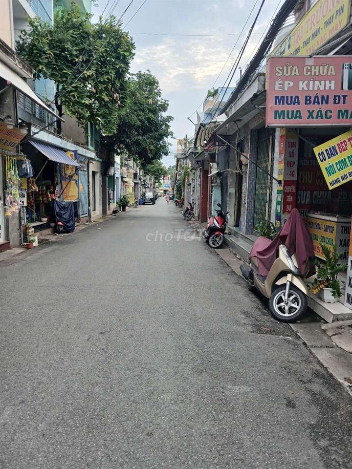 PHÒNG RẺ, CÁCH CỔNG KCN SÓNG THẦN 100m, WIFI free