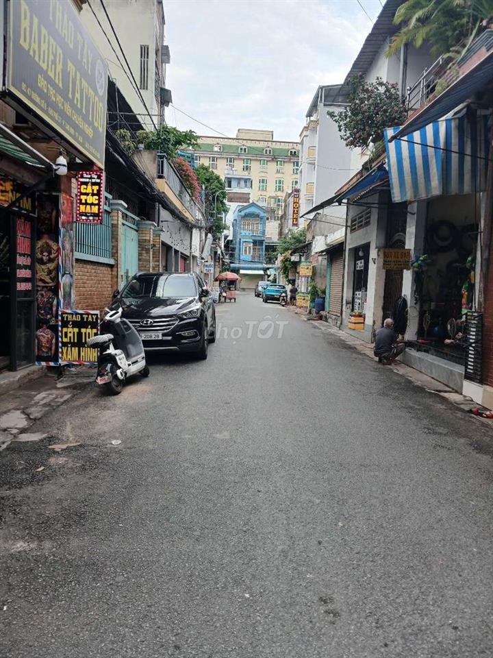 PHÒNG RẺ, CÁCH CỔNG KCN SÓNG THẦN 100m, WIFI free