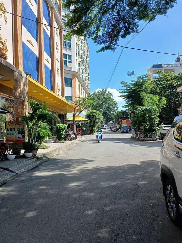 PHÒNG VIP CÁCH CỔNG KCN SÓNG THẦN 50m