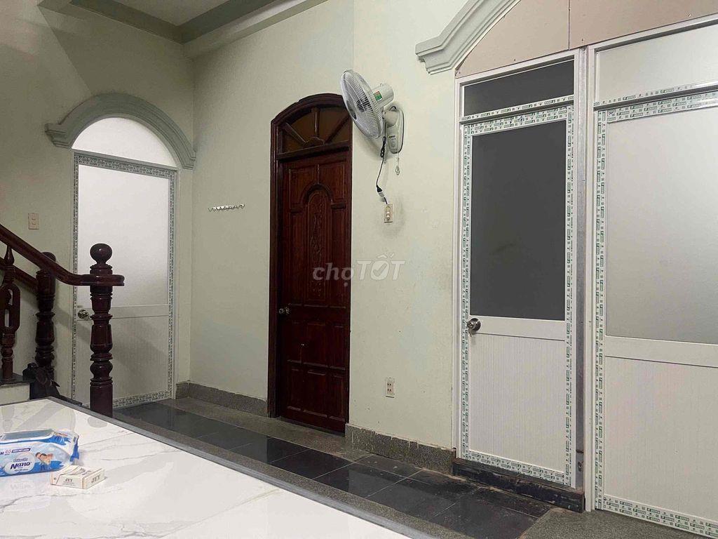 CHO THUÊ KTX TRUNG TÂM THỦ ĐỨC