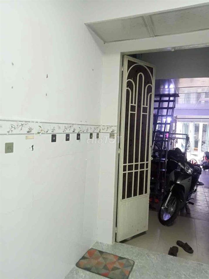 nhà trọ nho nhỏ xinh xinh , tại trung tâm thành phố Thủ Đức