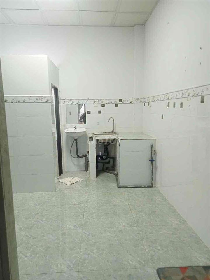 nhà trọ nho nhỏ xinh xinh , tại trung tâm thành phố Thủ Đức