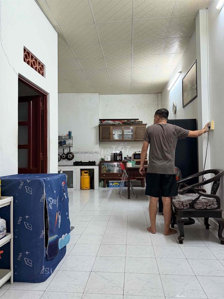Nhà bán khu dân cư an ninh, sạch đẹp, kế trường tiểu học Hiệp Phú