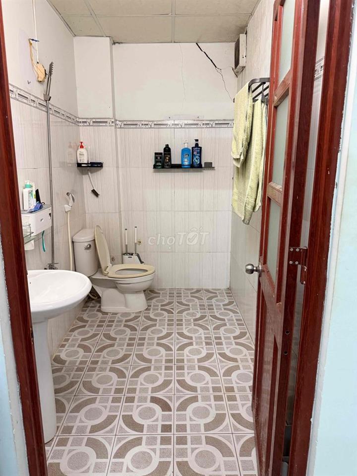 Nhà bán khu dân cư an ninh, sạch đẹp, kế trường tiểu học Hiệp Phú