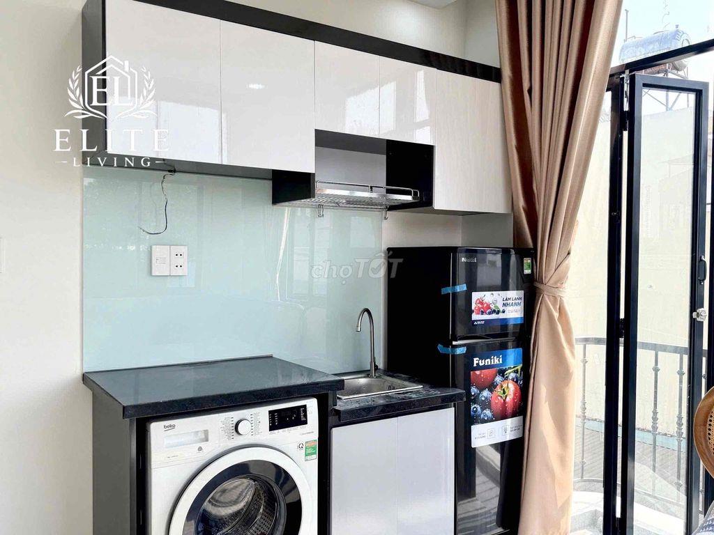CHDV BAN CÔNG FULL NỘI THẤT