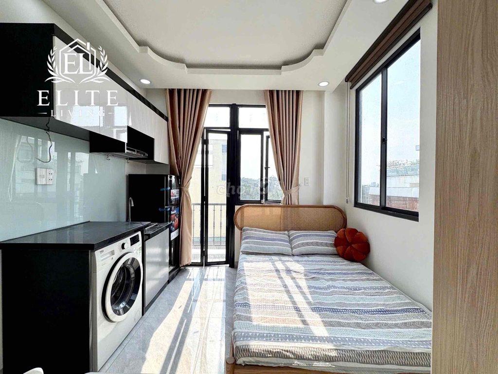 CHDV BAN CÔNG FULL NỘI THẤT