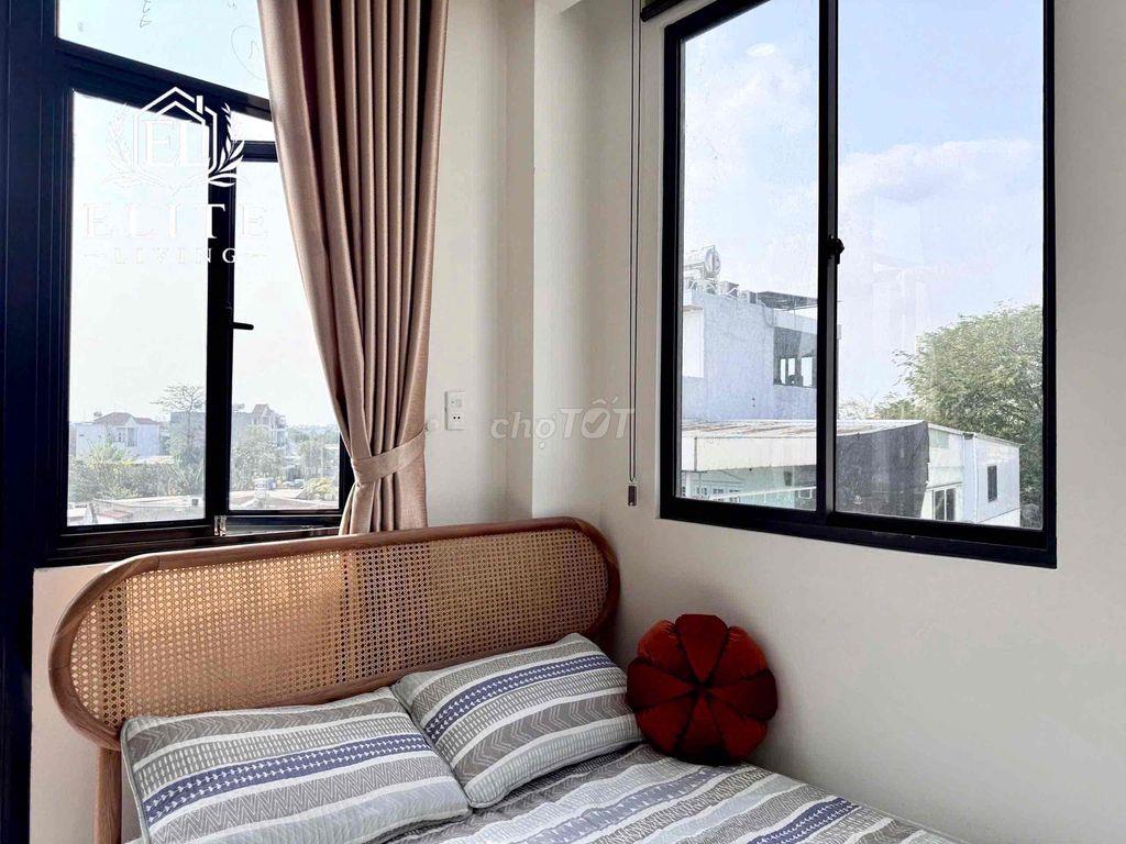 CHDV BAN CÔNG FULL NỘI THẤT