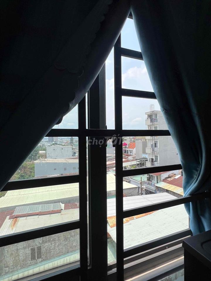 PHÒNG FULL NỘI THẤT, CỬA SỔ TRỜI, MỚI, ĐẸP