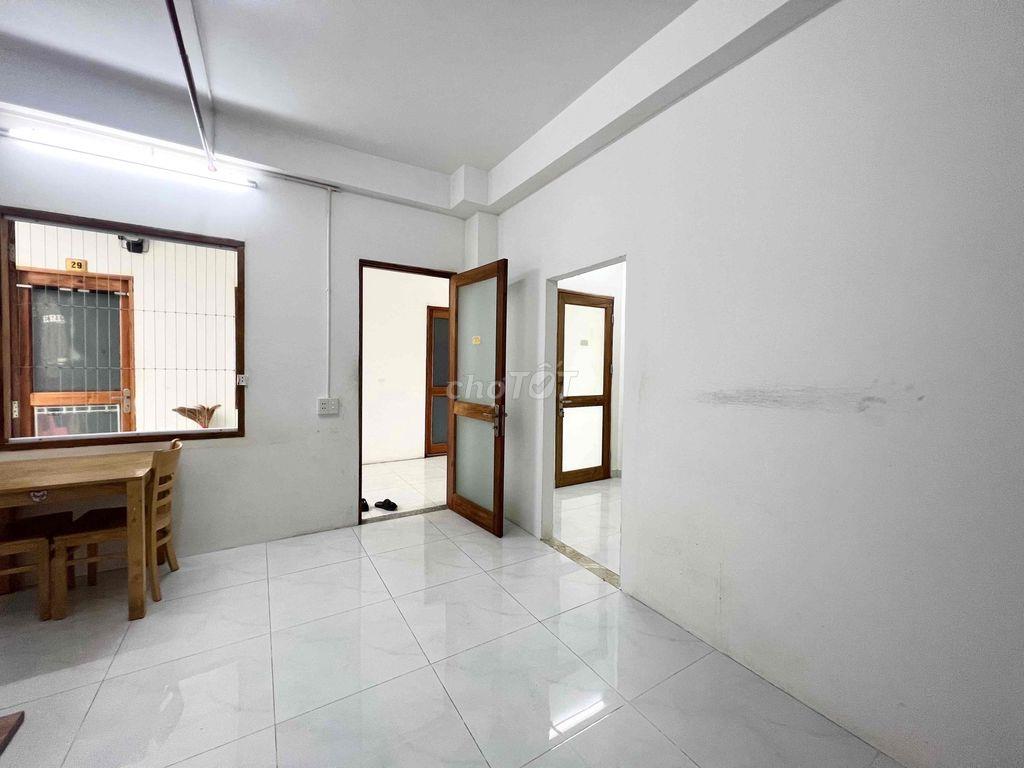 Phòng Rộng rãi Sạch Đẹp Gần Trường FTP, GTVT, Tài Chính , Bưu Chính