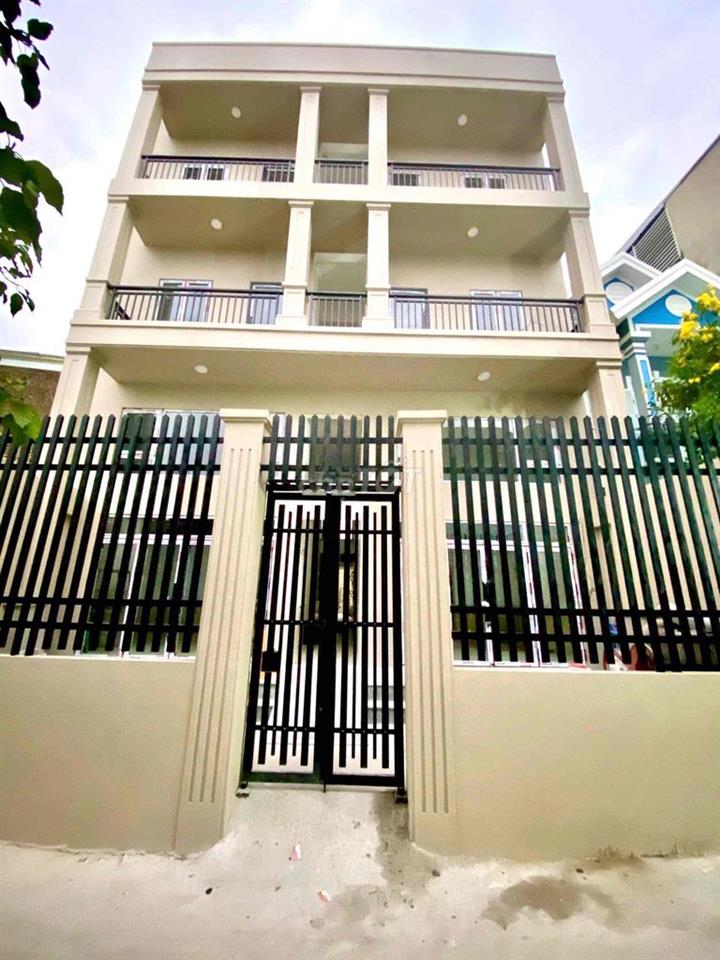 PHÒNG CỬA SỔ TRỜI, KẾ TRƯỜNG SƯ PHẠM KỸ THUẬT, NGÂN HÀNG