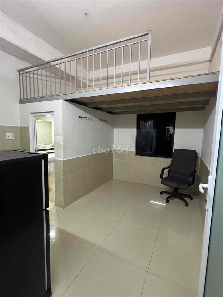 Phòng Đầy đủ Nội Thất, Cửa sổ Trời, Kế Hoàng Diệu 2. Ngân Hàng , SPKT
