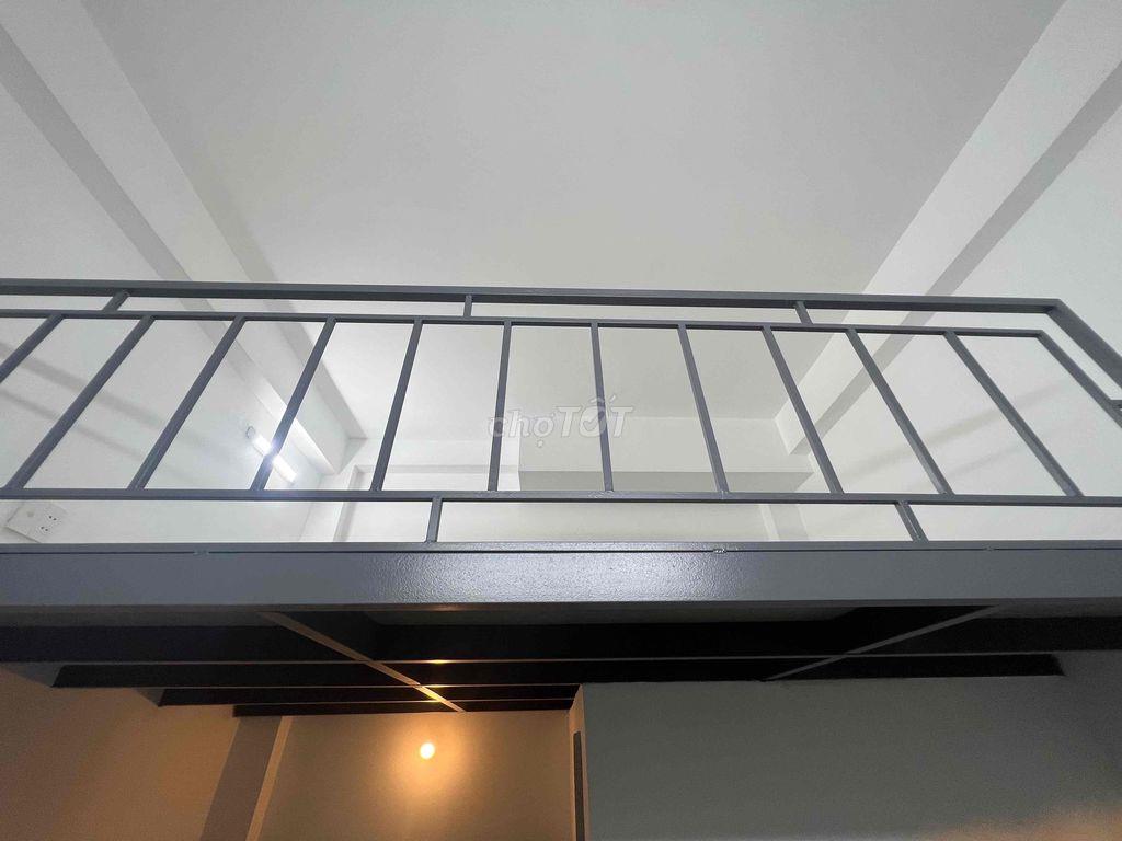 Nhà Mới, Nội Thất Mới, Kế Trường Ngân Hàng