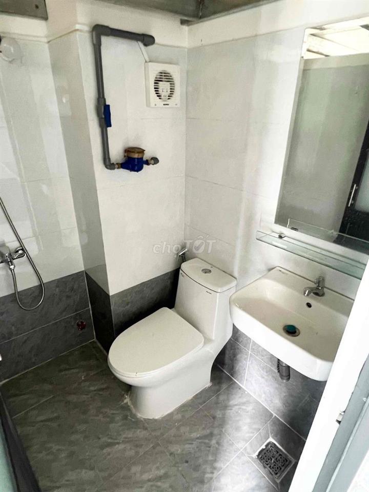 PHÒNG KẾ TRƯỜNG ĐẠI HỌC NGÂN HÀNG, HOÀNG DIỆU 2
